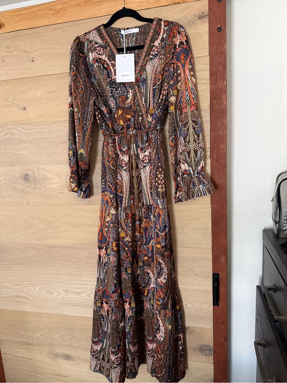 a.n.a Brown Paisley V-Neck Long Sleeve Maxi Dress
